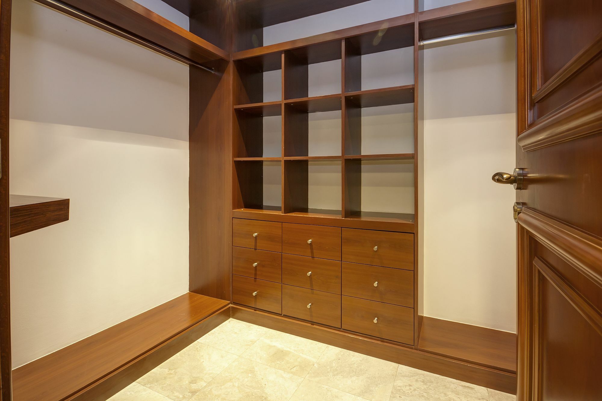 Beachfront Two Bedrooms On Palm Jumeirah By Deluxe Holiday Homes Dubai Eksteriør bilde